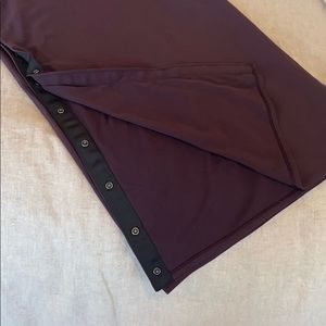 Lululemon Vinyasa scarf eggplant color